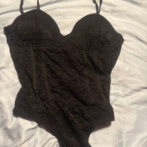 Sexy black tank top style